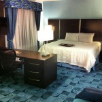 hampton_dallas_hotel_room