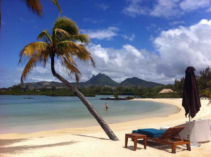 slice_secluded_paradise_four_seasons_mauritius_resort