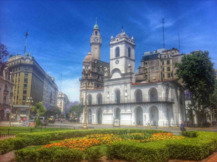 downtown_plaza_de_mayo_buenos_aires