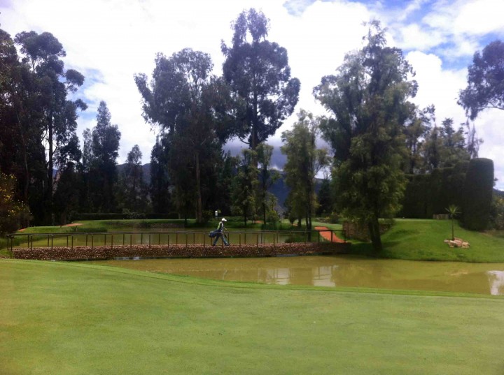 bridge_la_paz_golf_club_bolivia