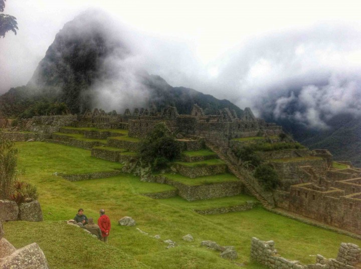 fogged_in_wayna_picchu_machu_picchu