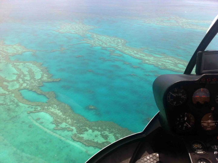 helicopter_great_barrier_reef_whitsundays