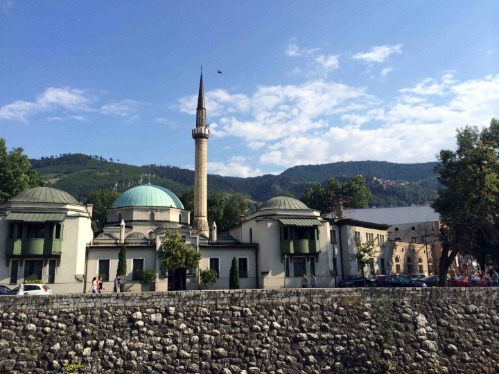 mosques_sarajevo_bosnia
