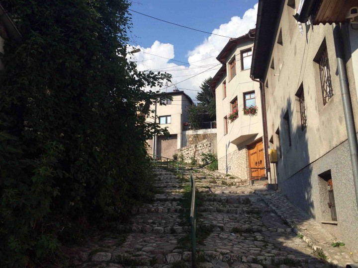 steep_streets_sarajevo_bosnia