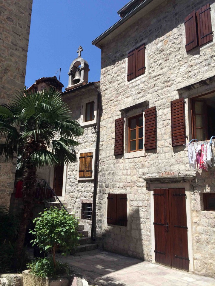 stone_home_old_town_kotor_montenegro