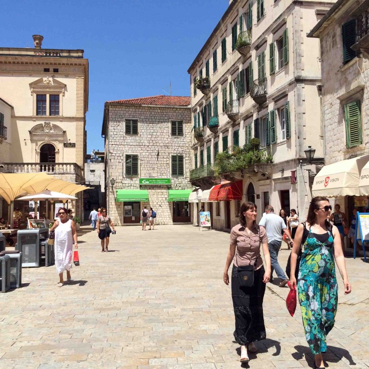 strolling_streets_old_town_kotor_montenegro