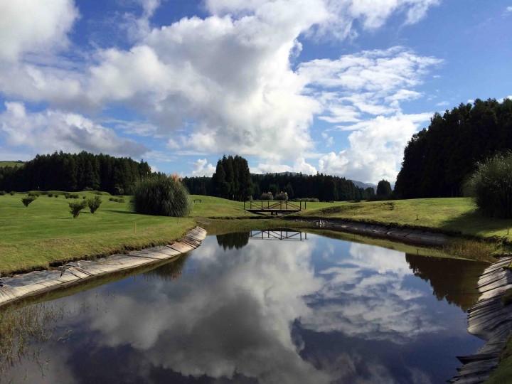 cloud_reflections_furnas_golf_course_azores