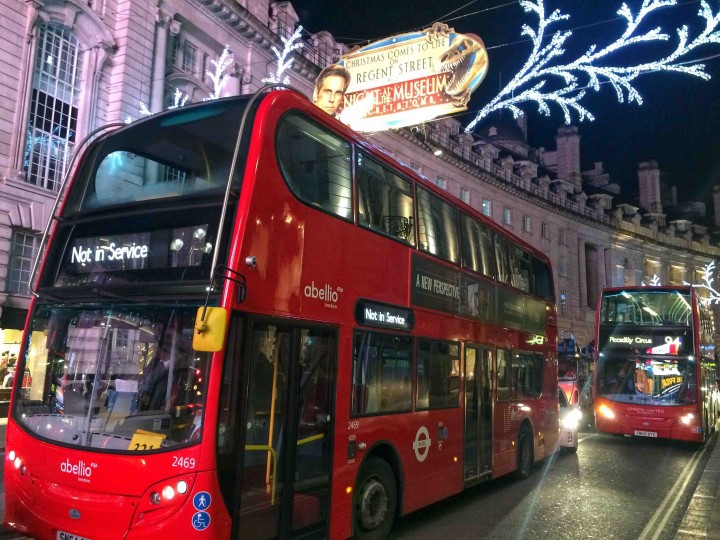 busy_piccadilly_circus