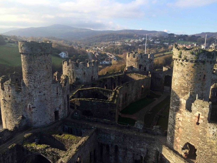 stunning_conwy_castle_wales