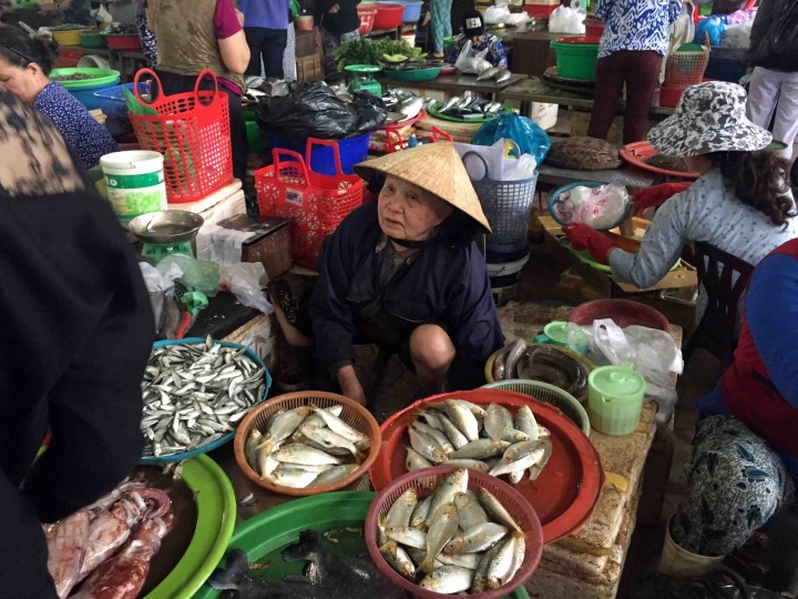 fish_monger_vietnam