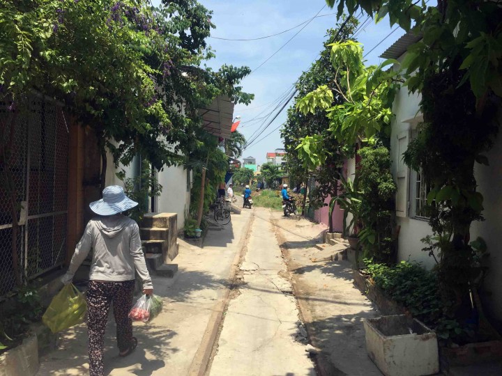 small_street_vietnam