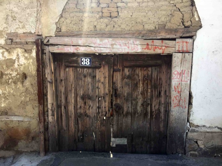 old_door_novi_pazar