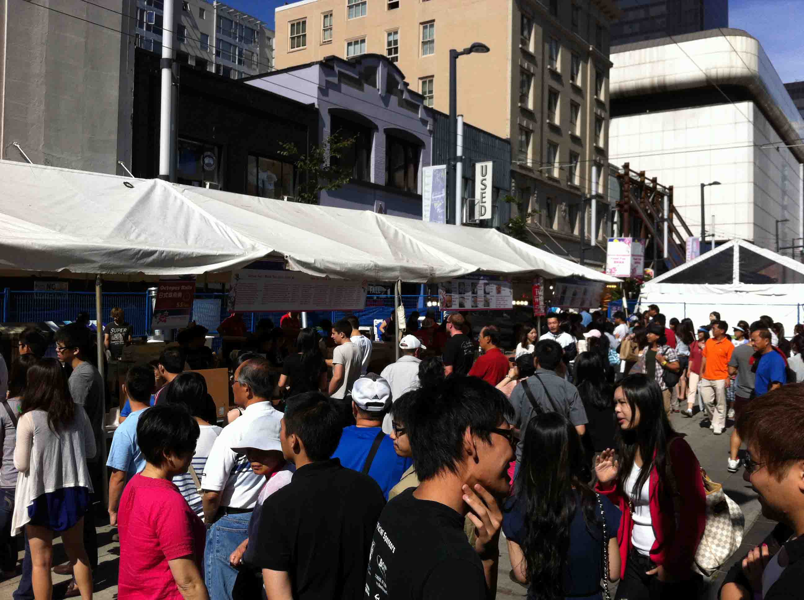 Strolling Around Vancouver, British Columbia, Canada