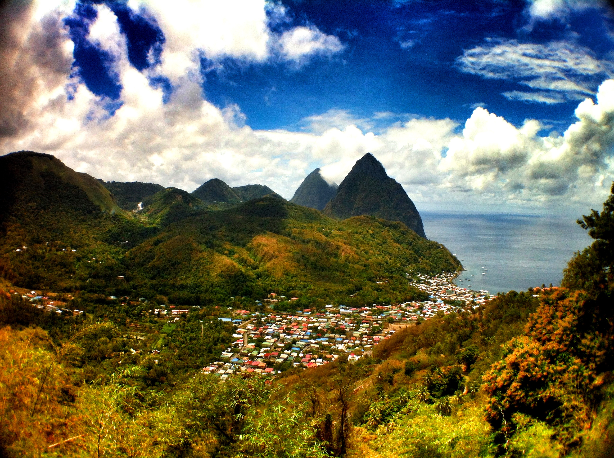 Discovering the Difference Between Traveling and Vacationing While in St. Lucia