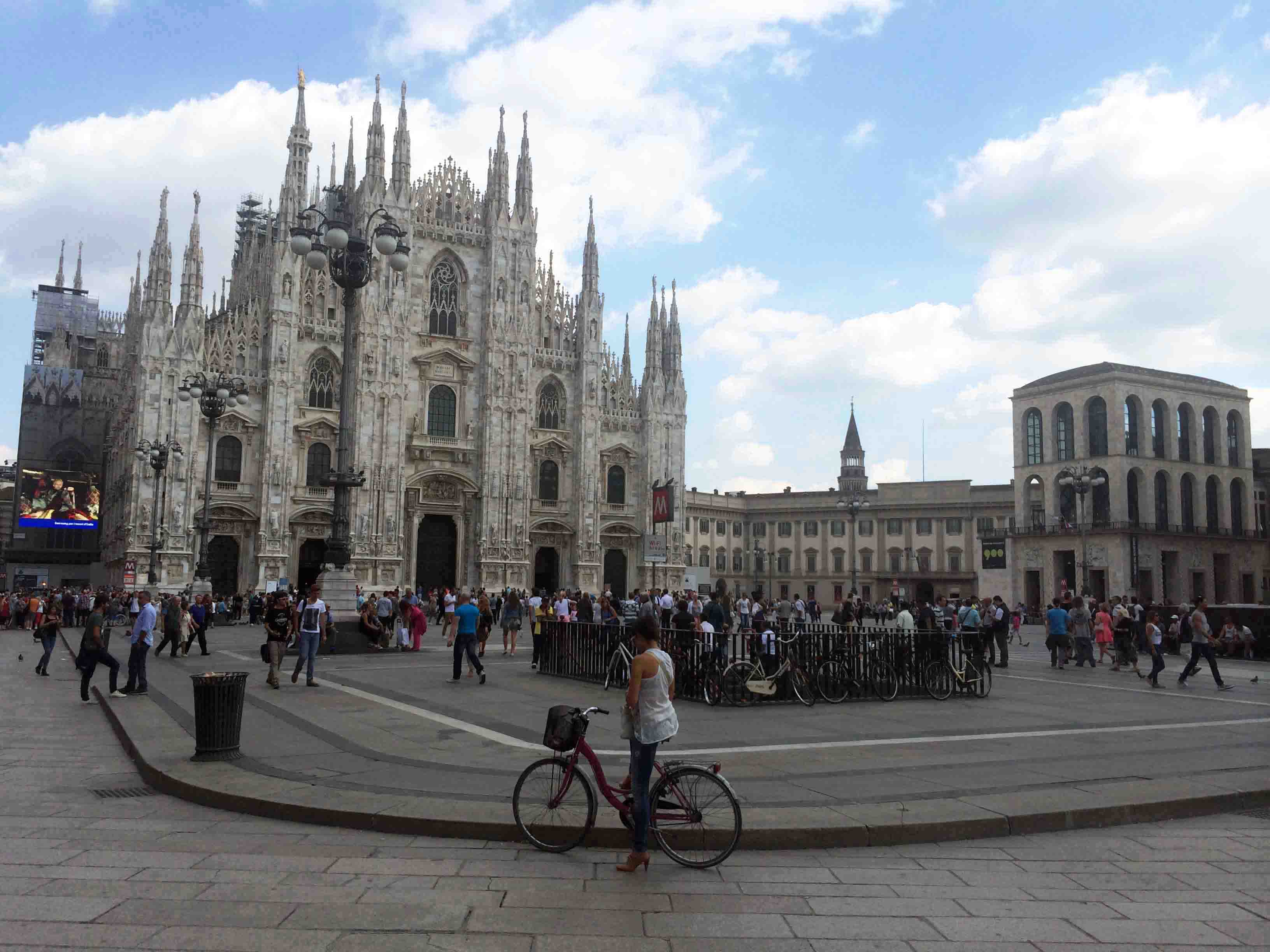 Vlog – First Impressions of Milan, Italy