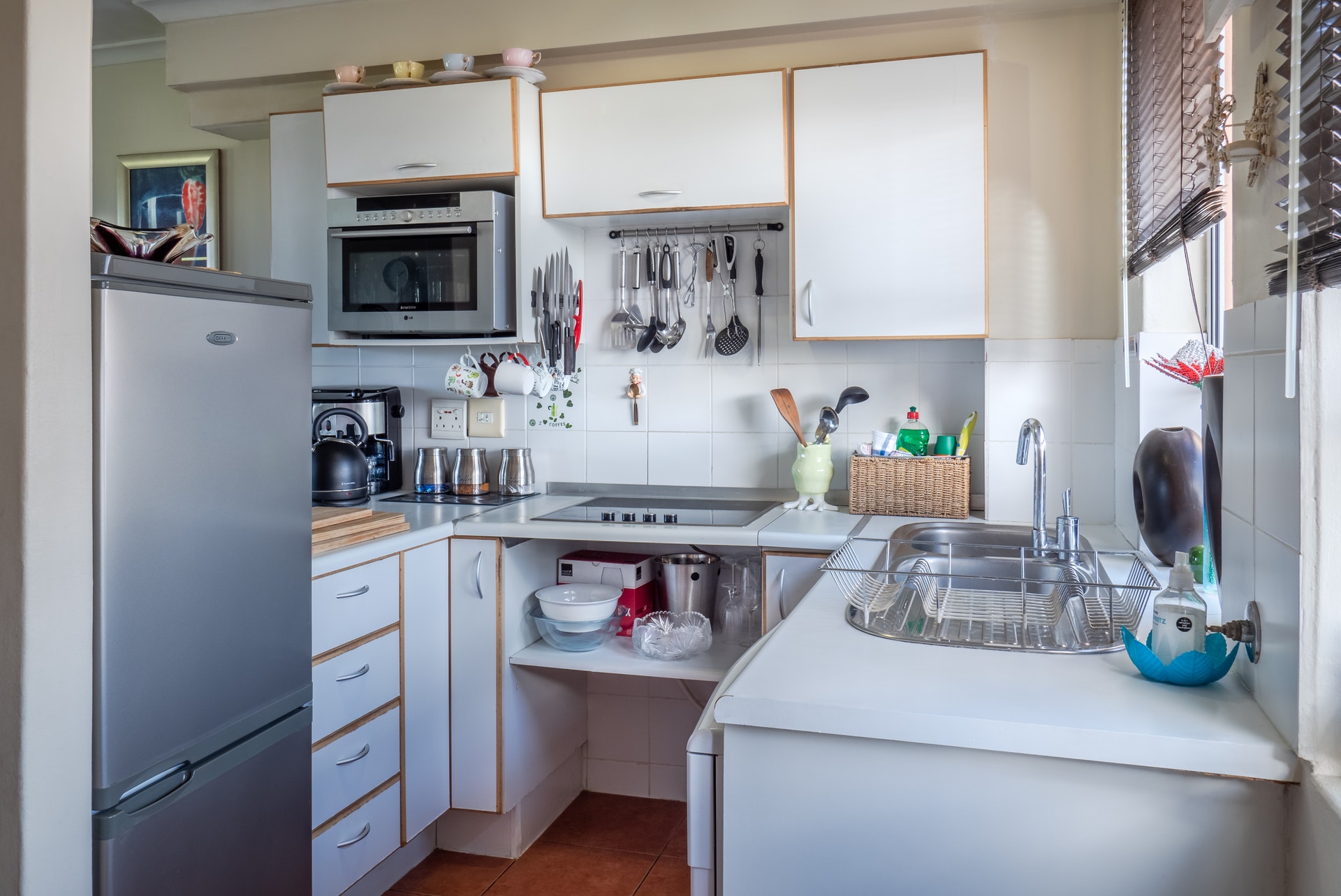 Top Space Saving Hacks For Your Kitchen