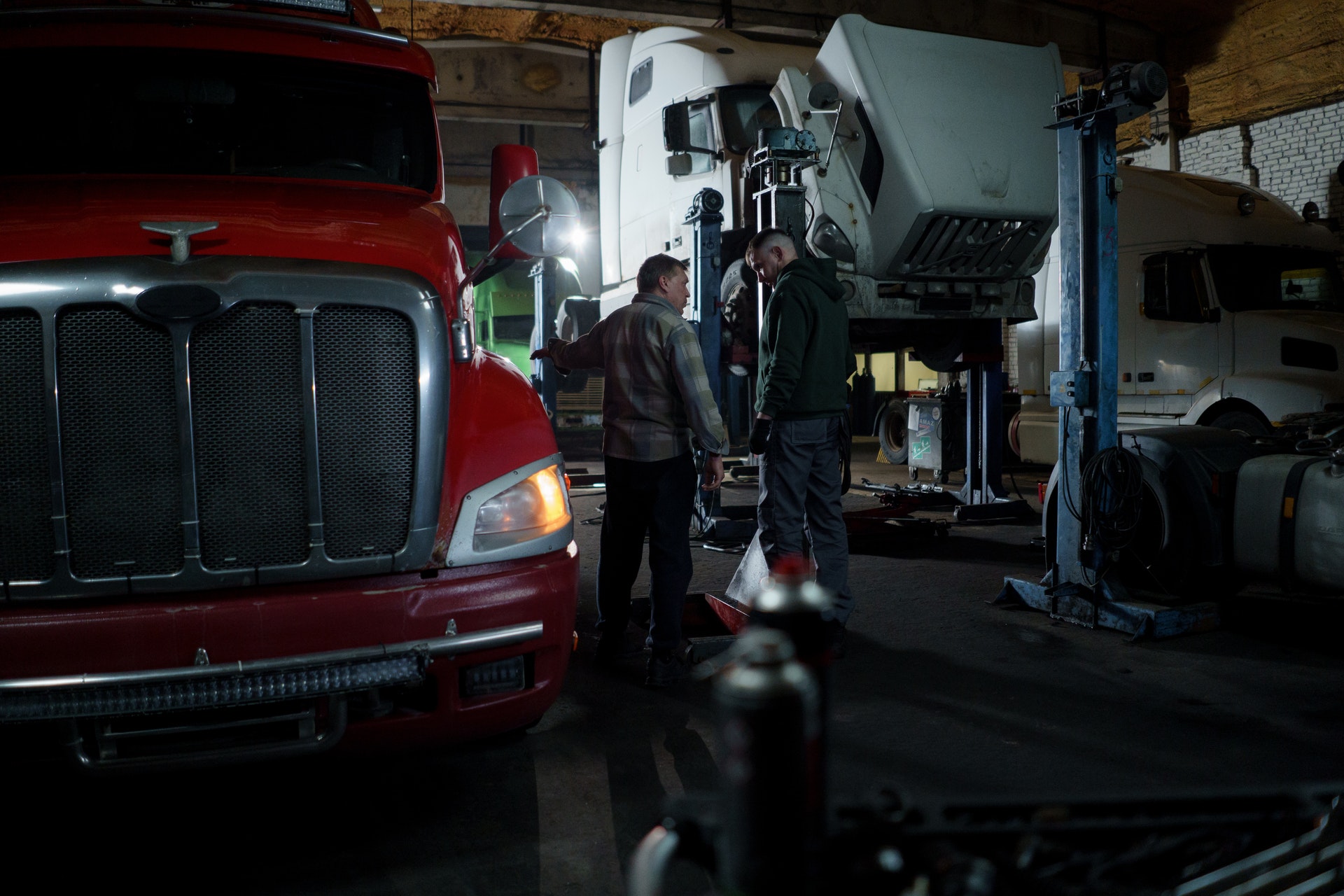 Common Challenges That Truckers Face Daily  
