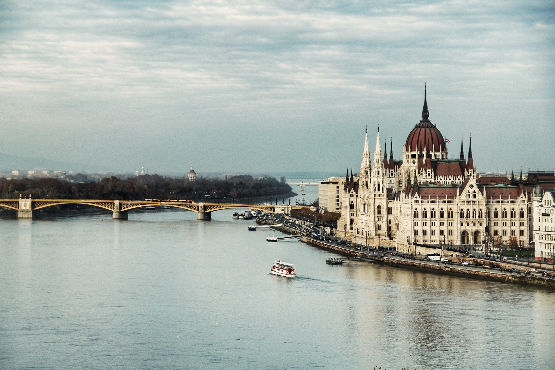 What You Should Visit In Budapest?