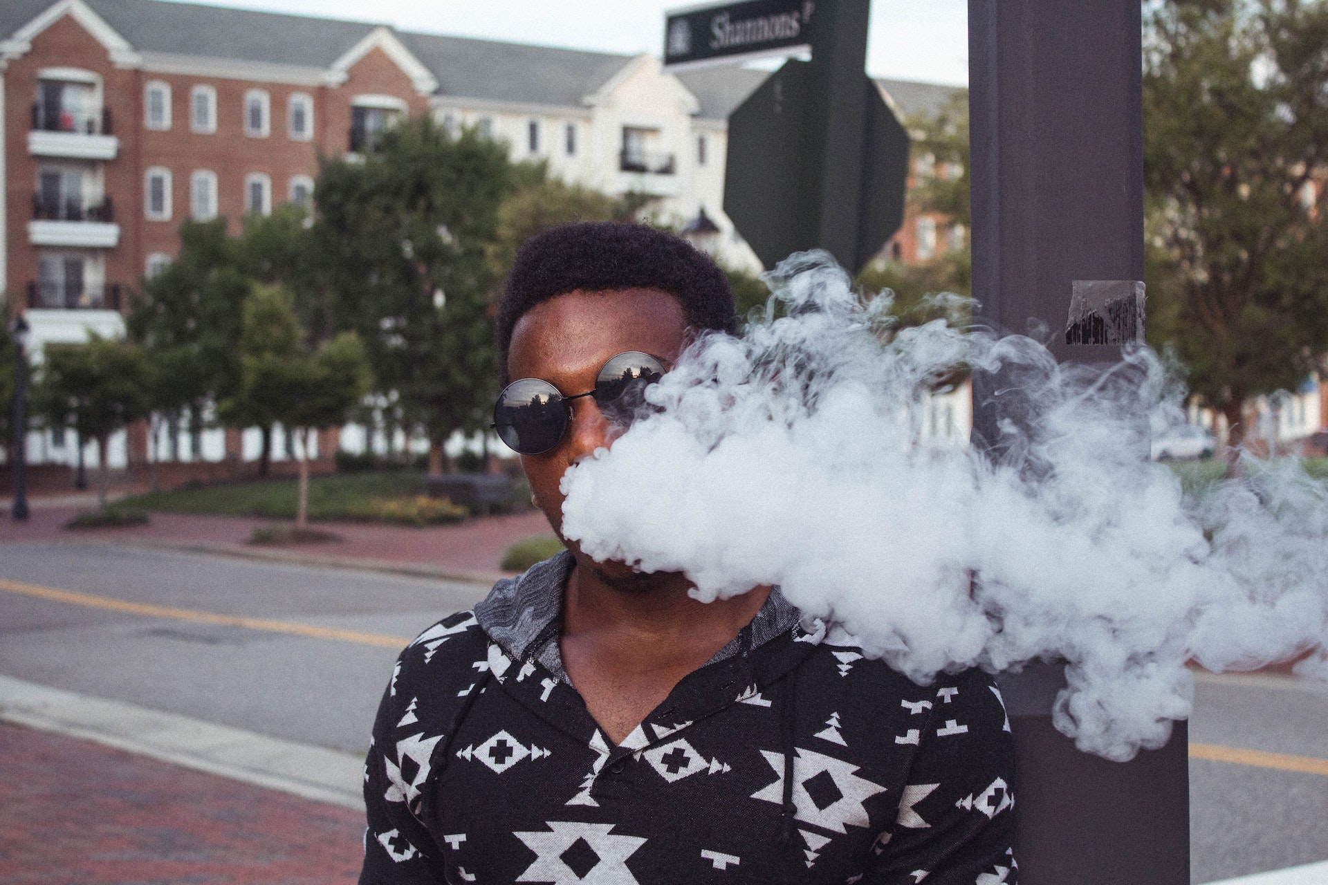 Fashion Trends: Is Vaping Now a Style Accessory?