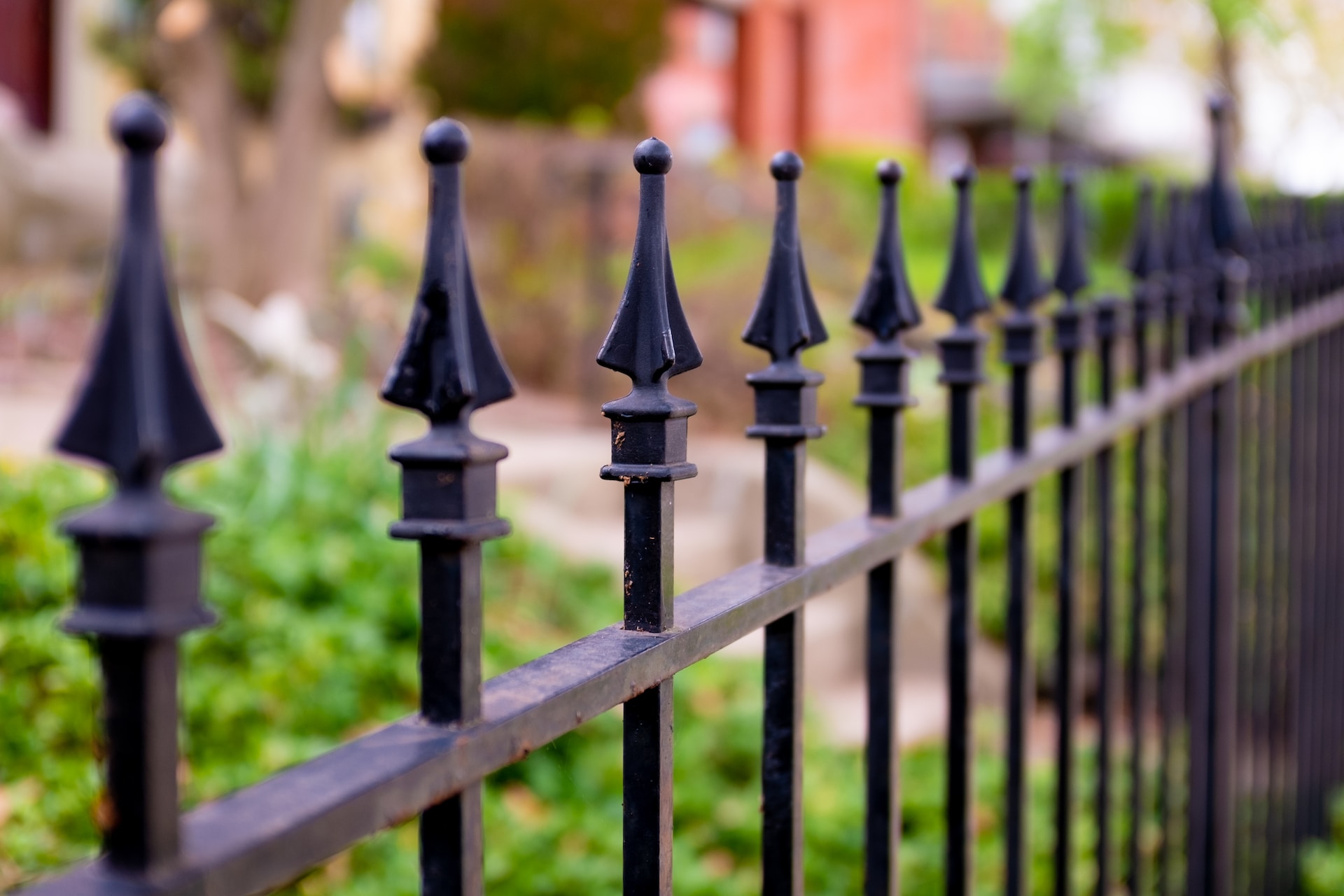 Why Hire a Professional Fence Installation Company?
