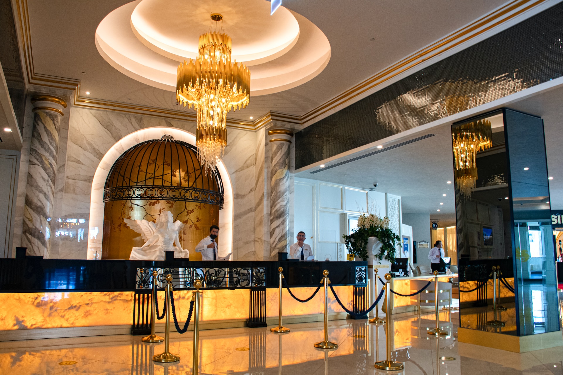 From Hotels to Holiday Rentals: Unveiling the Best Options for Short Term Stays