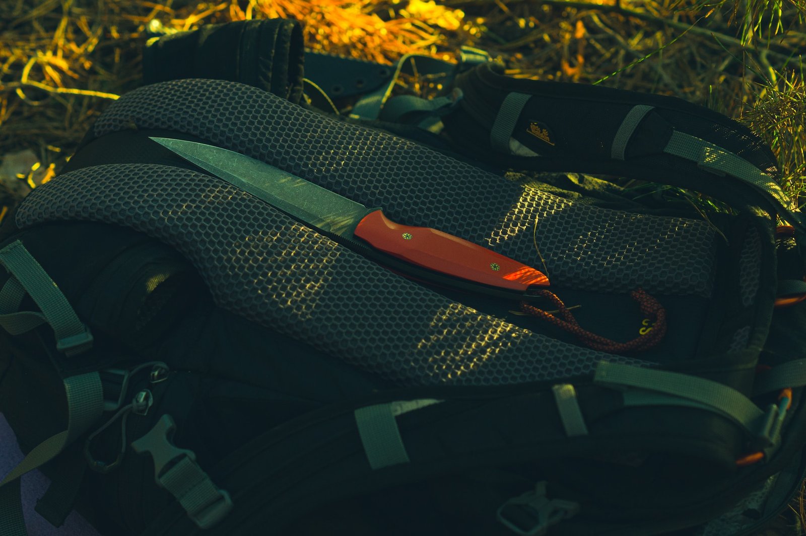 Practical Uses Of Camping Knives Everybody Should Know
