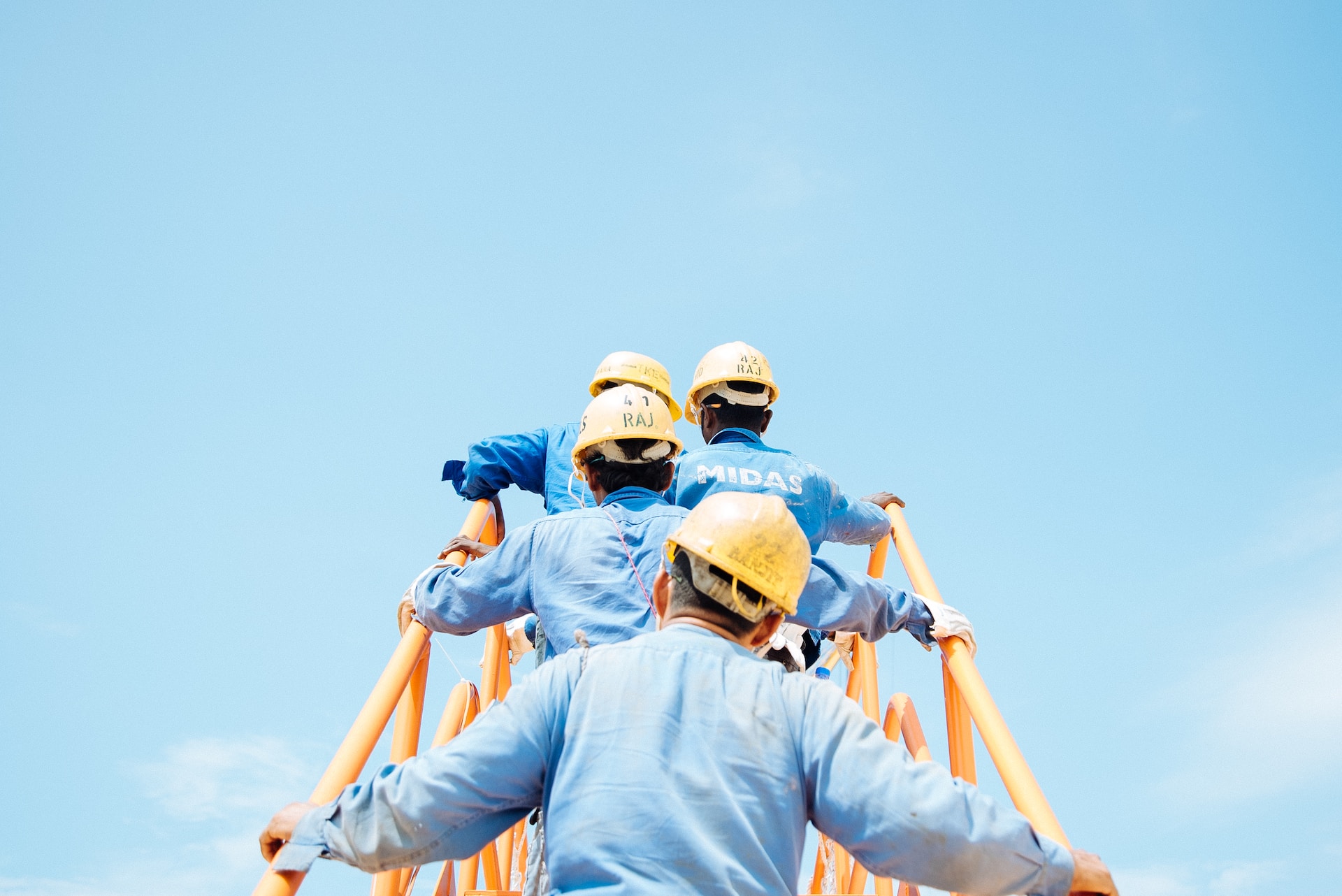 Continuing Education for Contractors: Enhancing Skills and Driving Success