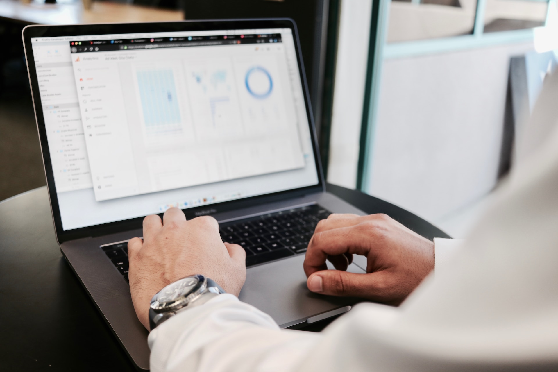 Data-Driven Strategies for Amplifying B2B Sales Opportunities