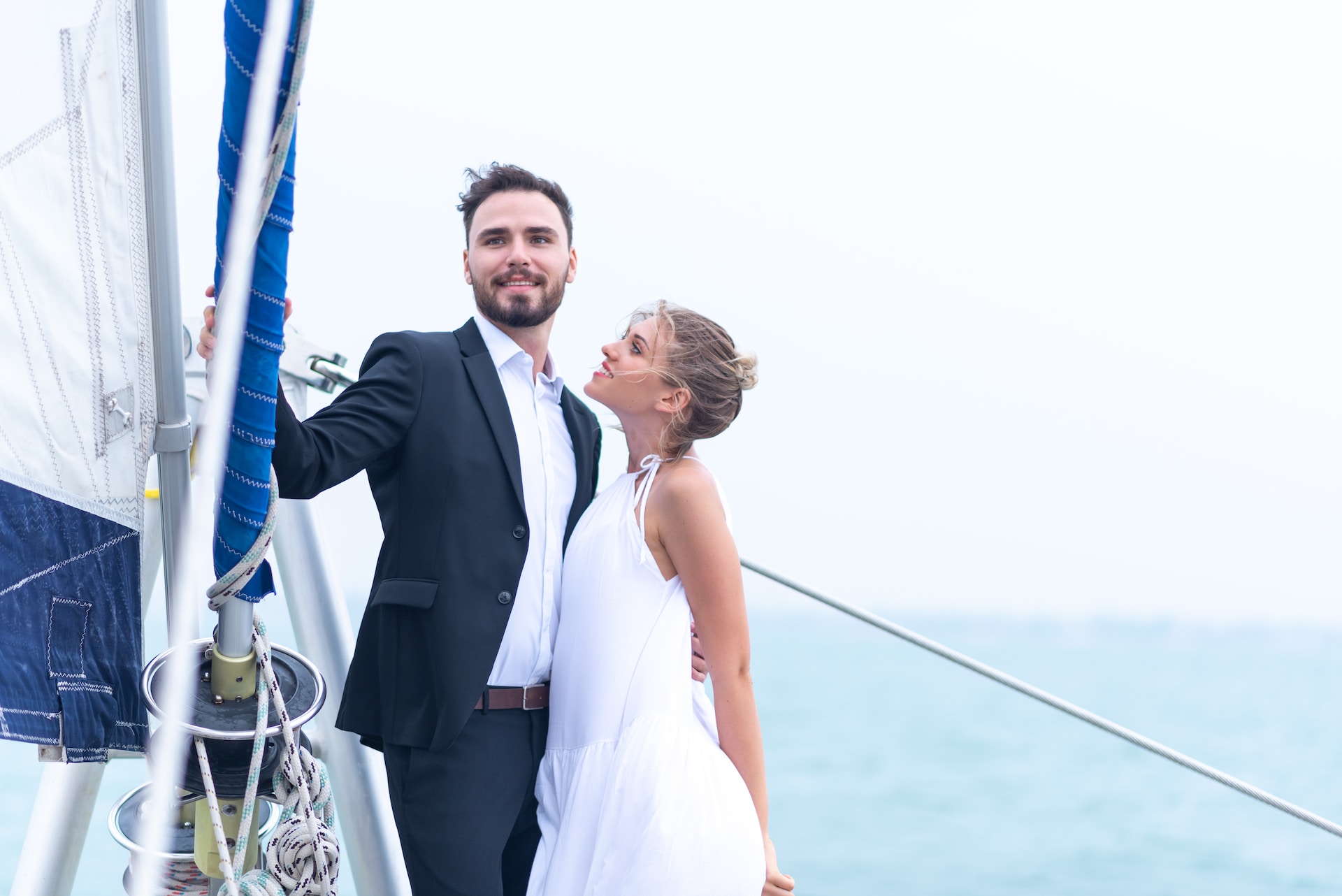 Yacht Weddings in San Diego and Venue Contracts: Ensuring a Smooth Sailing
