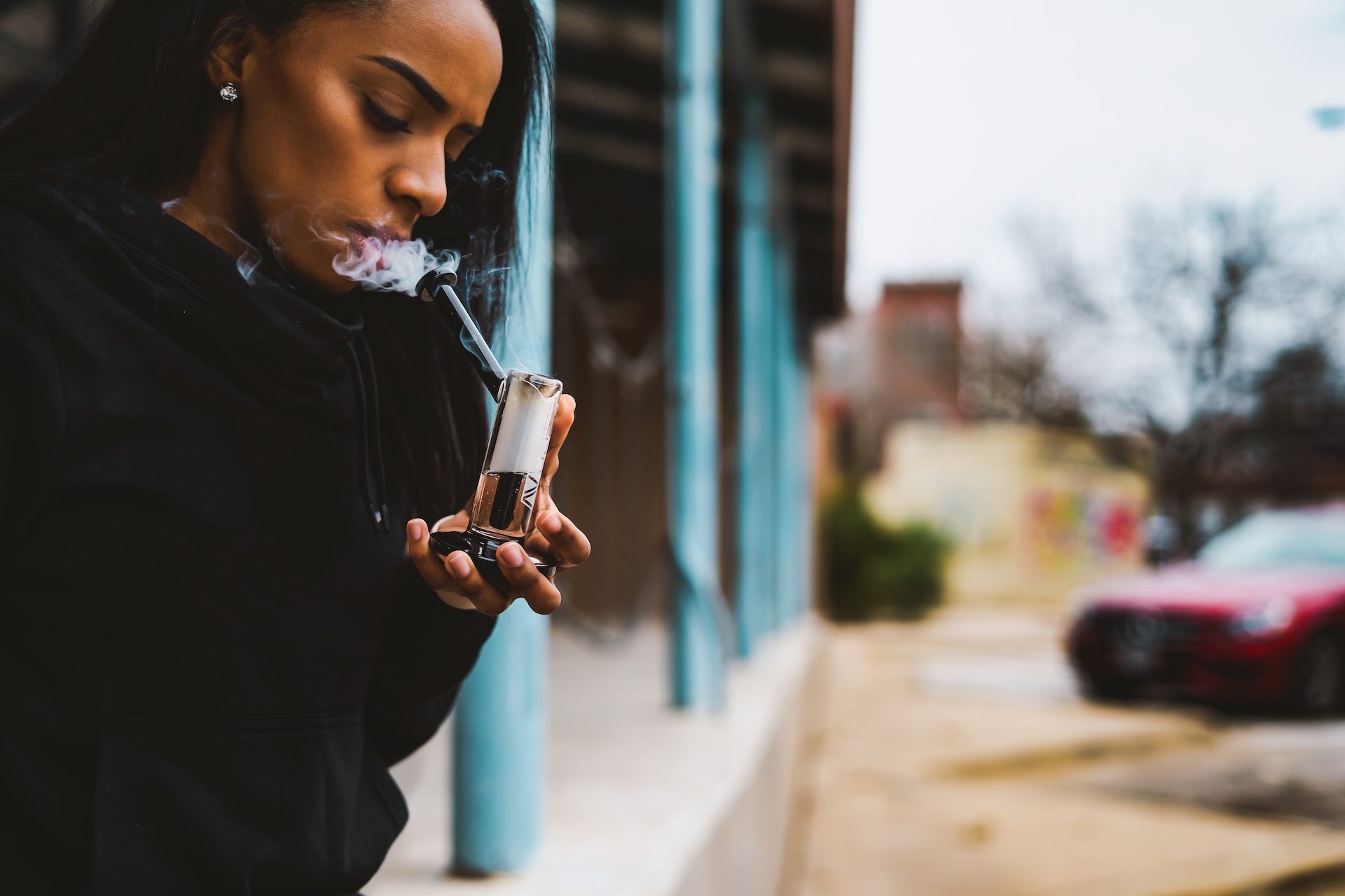 Glass Bubbler: A Guide to Using and Cleaning