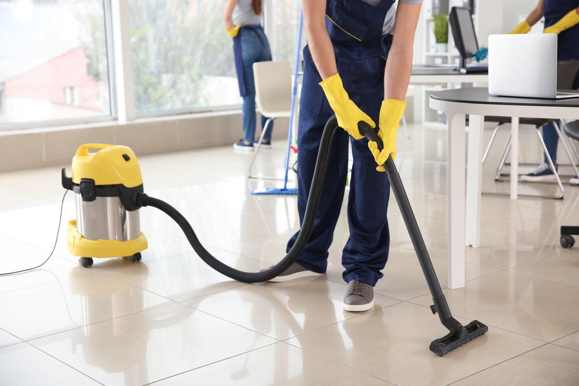 Maximizing Employee Health and Safety with Regular Commercial Floor Cleaning