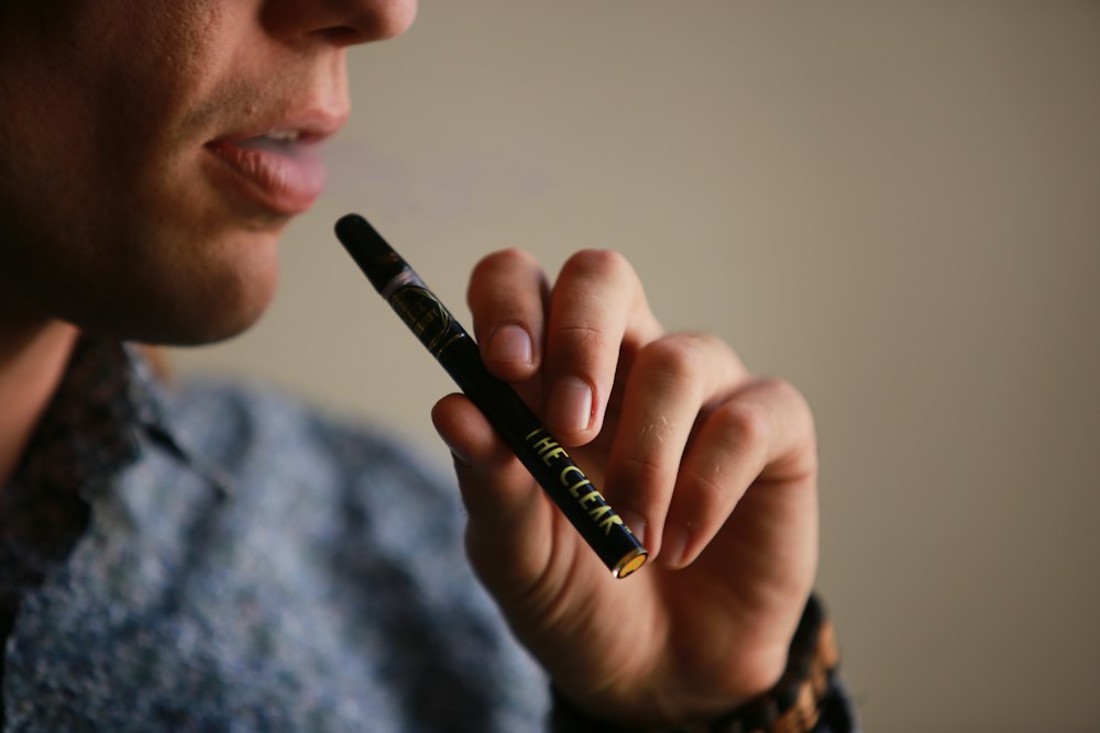 What to Consider for a Healthier Vaping Experience with Disposable Vapes