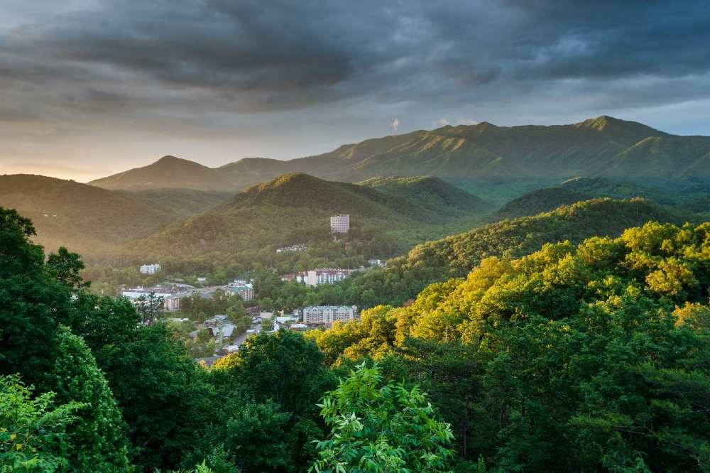 8 Tips for an Unforgettable Trip to Pigeon Forge