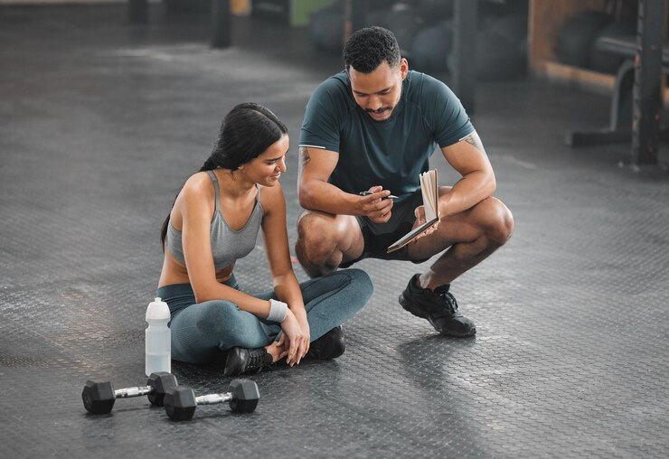 Choosing Gyms That Offer Personal Training: Key Factors to Consider