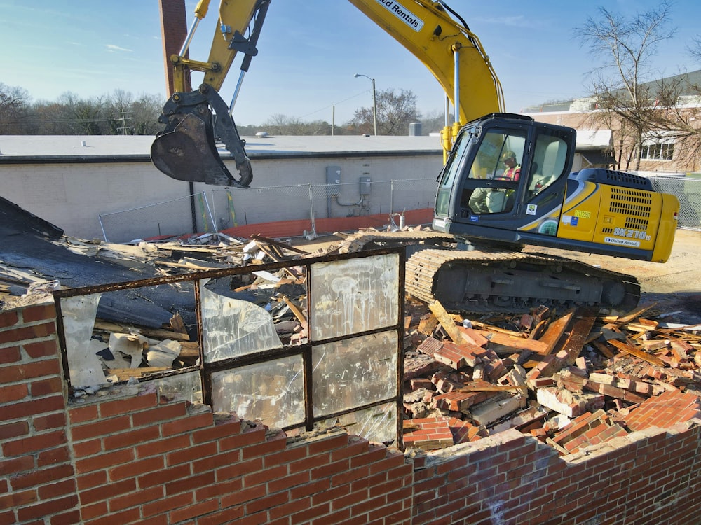 Top 5 Reasons to Hire Professional Demolition Services