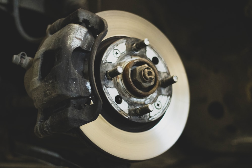 Safe on the Road: 5 Essential Car Brake Maintenance Tips