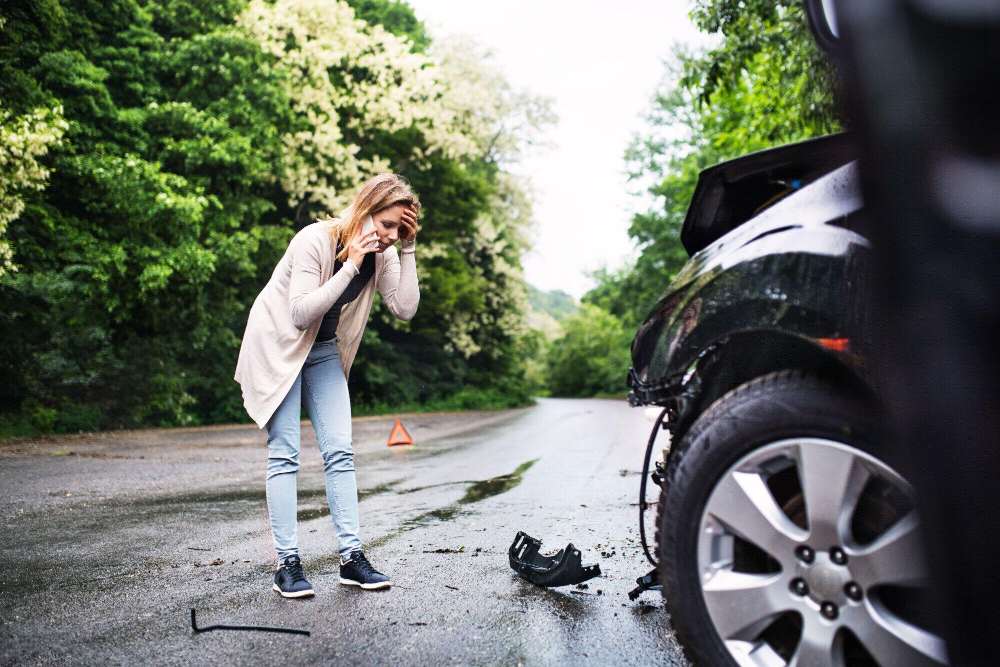 The Benefits of Working with a Local Car Accident Lawyer