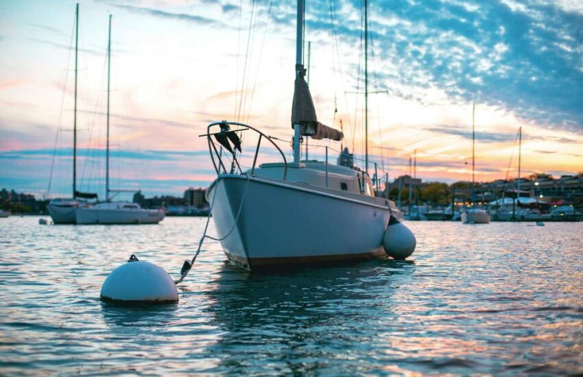 Signs That Your Boat is Due For Repairs