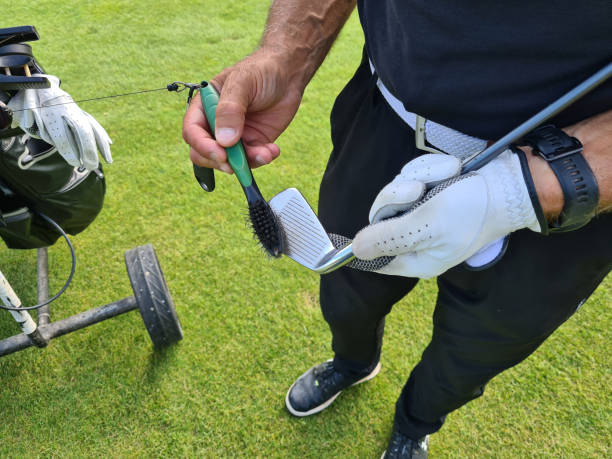 how to clean your golf clubs