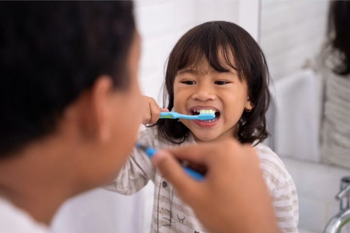 brush teeth before or after breakfast