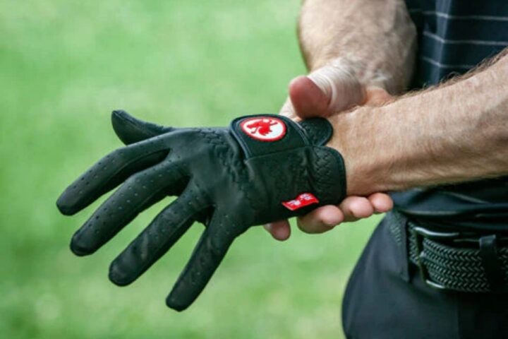 if you are right handed what hand do you wear a golf glove on