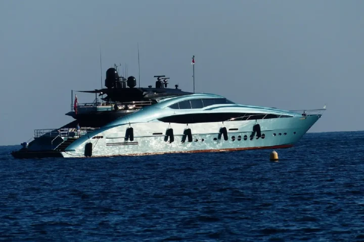 sailing yachts make1m.com luxury yachts