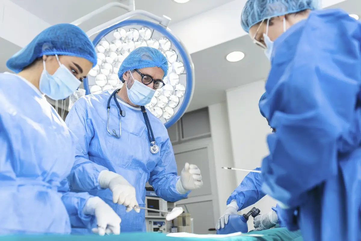 Surgical Suture Kits: What’s Included and Why You Need Them for Every Procedure