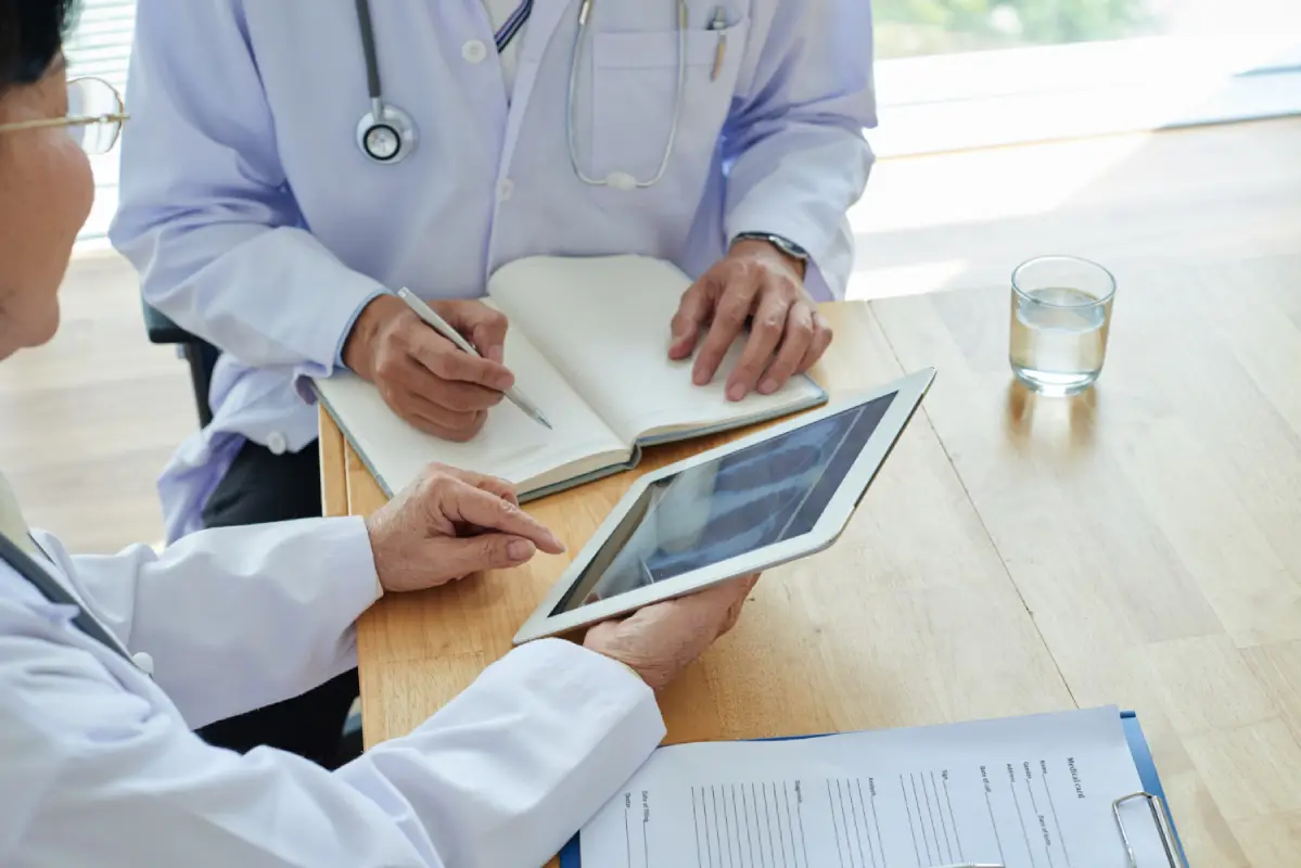 Top Features to Look for in Time Tracking Solutions for Healthcare