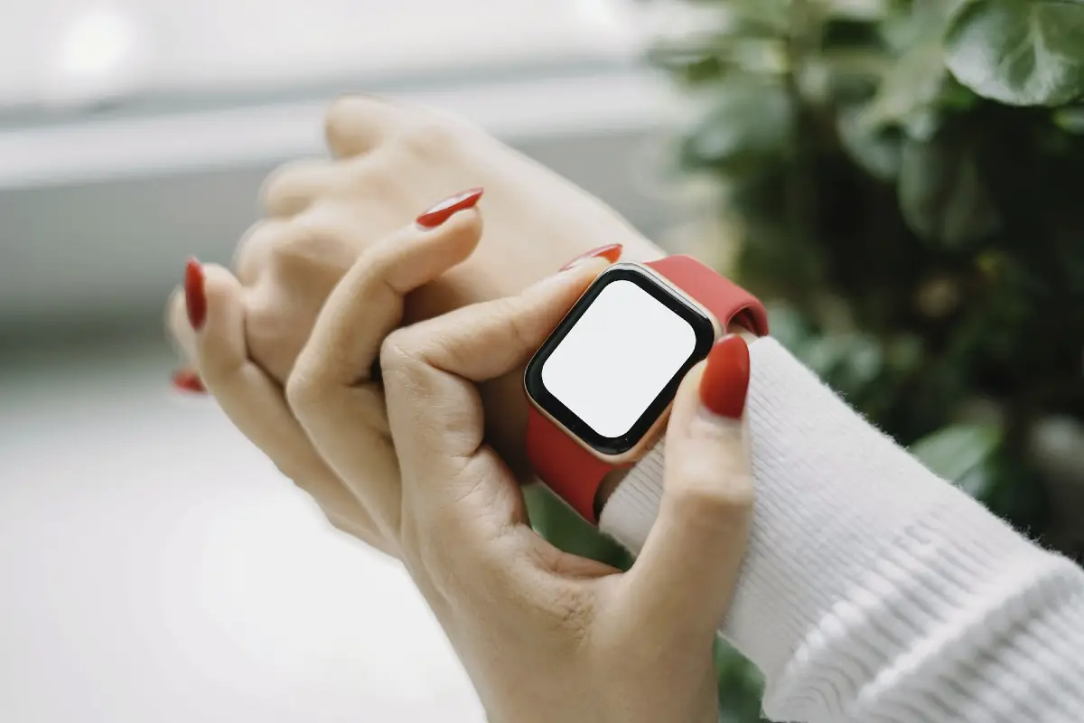 How to Buy Smart Watches for Sale That Fit Your Lifestyle?