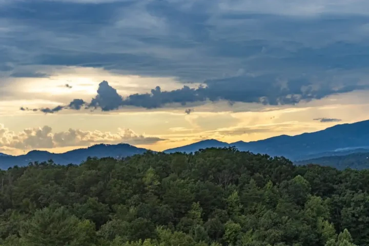 Affordable mountain escape for travelers